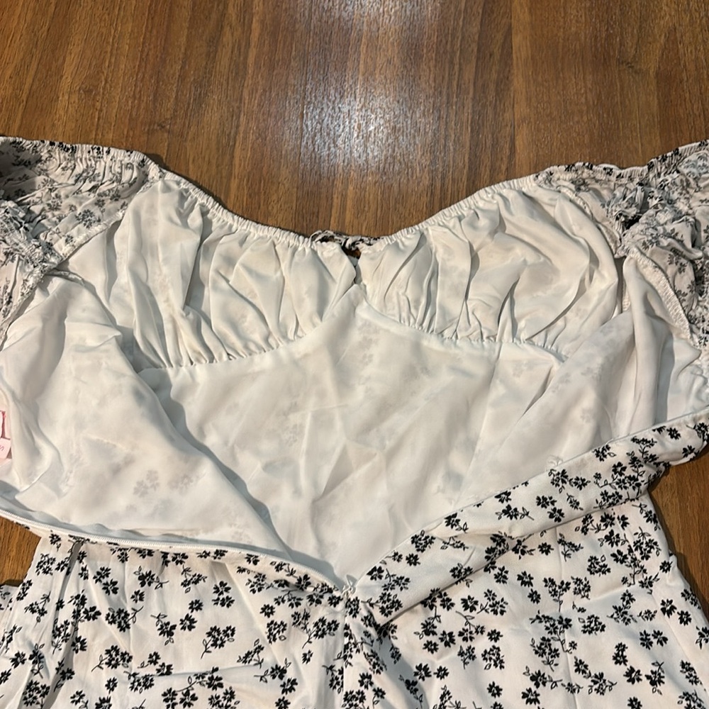 NWT Pink Lily Roadside Daisies Dress - Picture 5 of 7